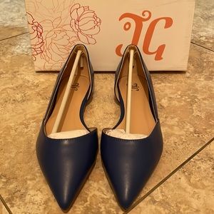 Women’s Shoes Flats Size 7.5 Blue Pointed Toe Cortni Brand NEW!!